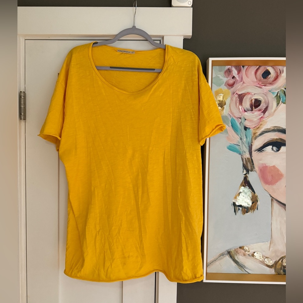 Nudie Jeans, Large tee, Gold/Yellow